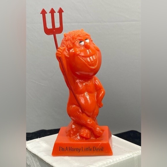 Vintage Rare R&W Berries I’m A Horn% Little Devil Hot Orange Resin Statue 1971 - Picture 1 of 8